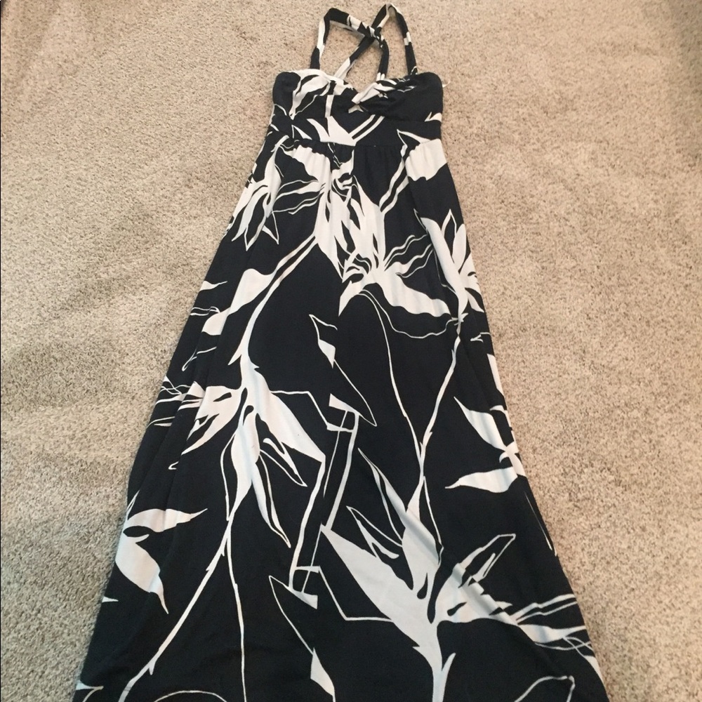 Banana Republic Black and white maxi dress